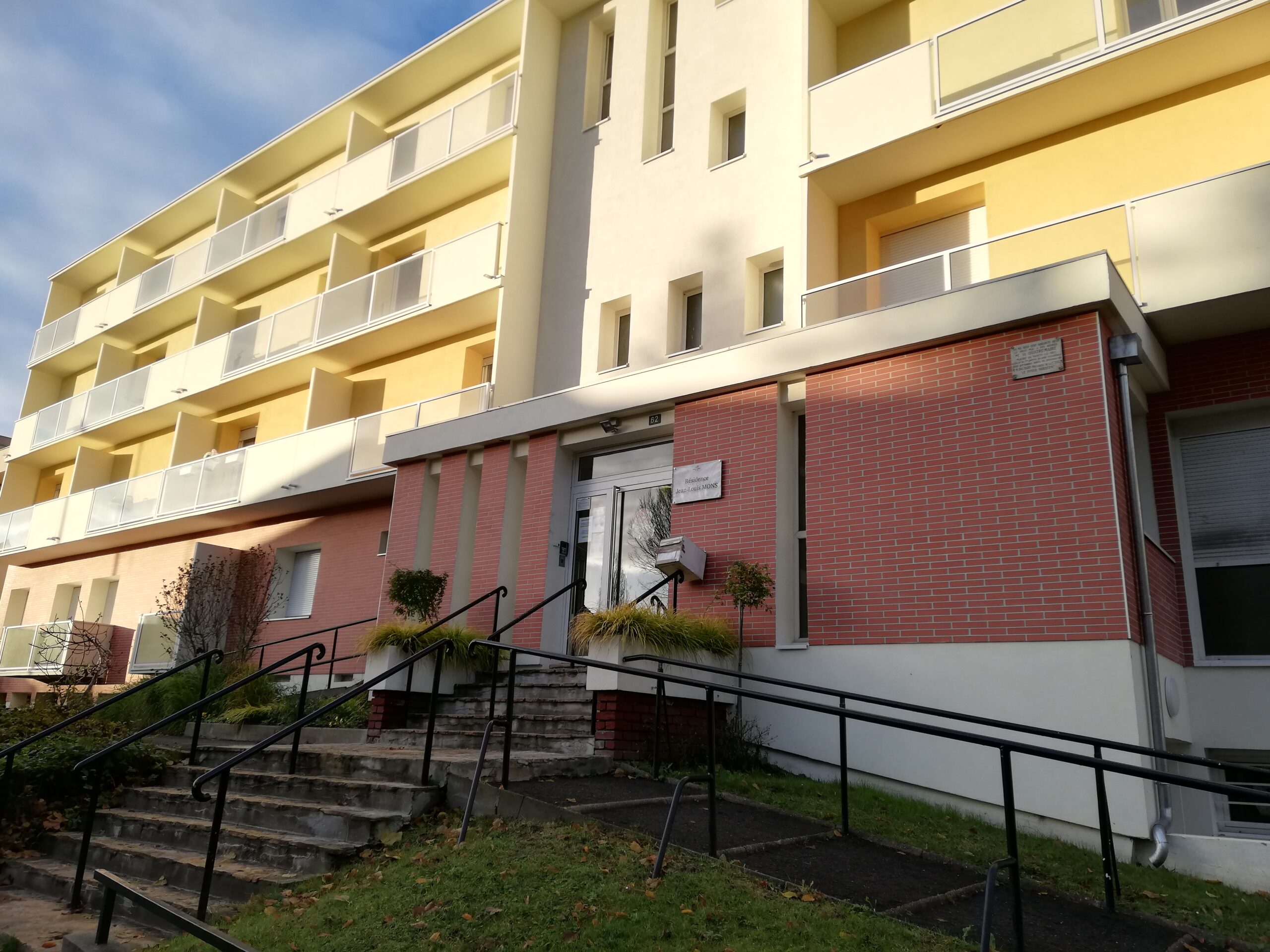 177 Rue De La Chasse Noisy Le Sec Résidences seniors - Noisy le sec